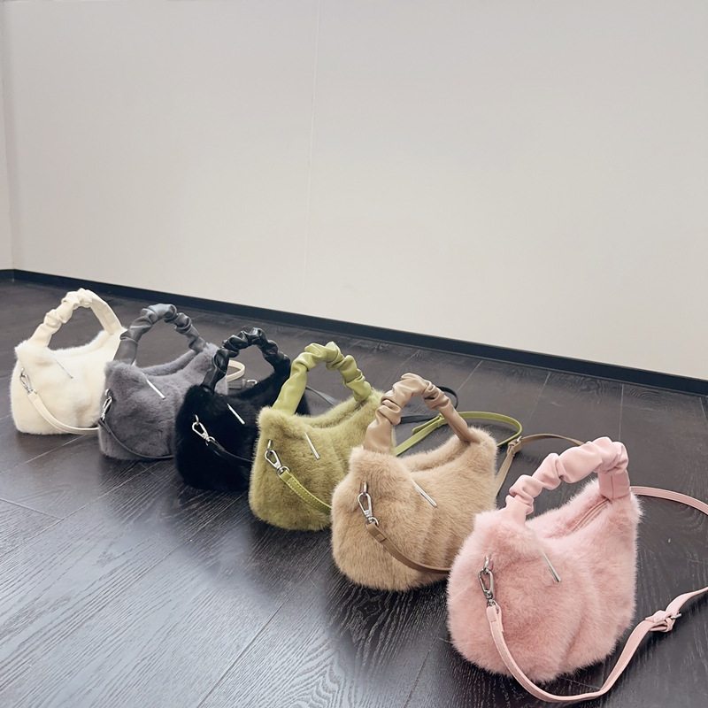 Winter Furry Women's Bag For W - Luxury Bags Trend 2025 评论和价格