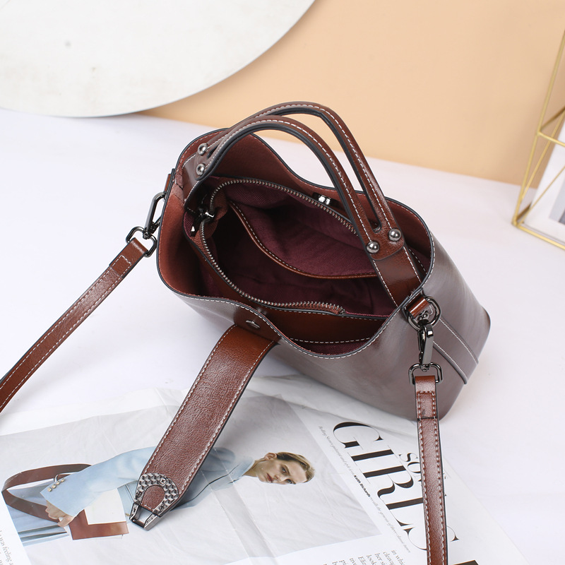 Real Oil Wax Leather Women's B - Luxury Bags From China 评论和价格