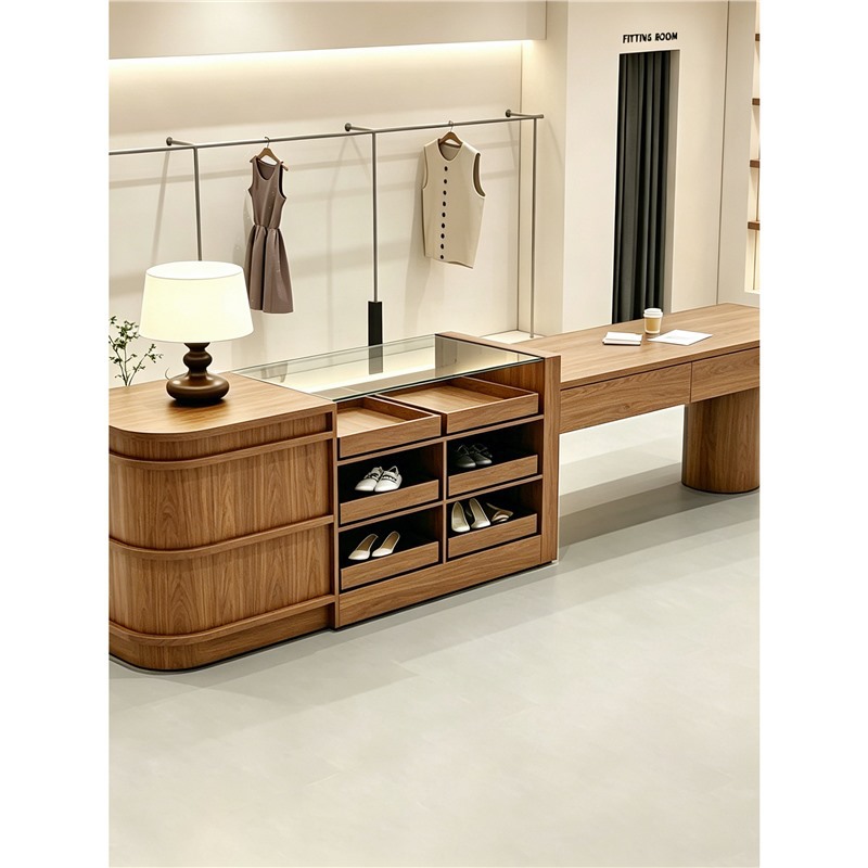 Light luxury clothing store Na - Luxury Bags In Store 评论和价格